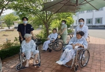 사회복지프로그램 - 탈와상 / 산책