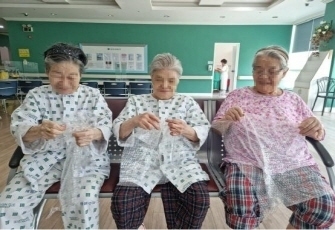 사회복지프로그램 - 뽁뽁이 터트리기